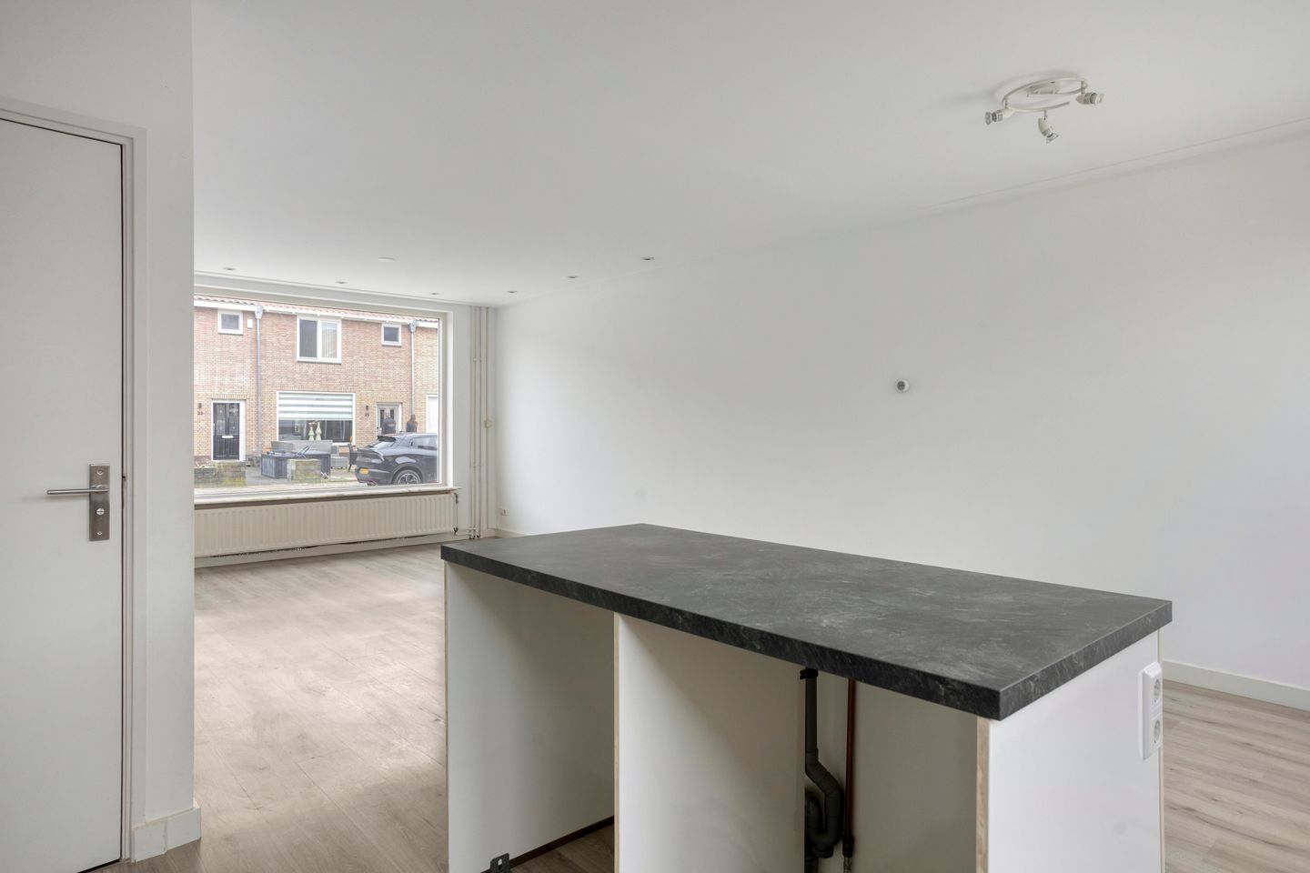 Foto 10 van Narcissenstraat 22