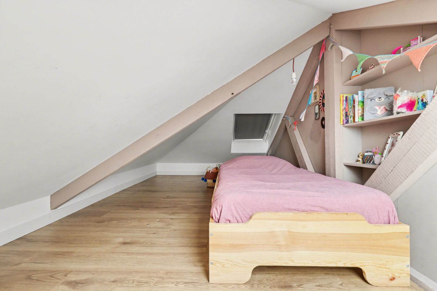 Photo 25 of Molenstraat 77