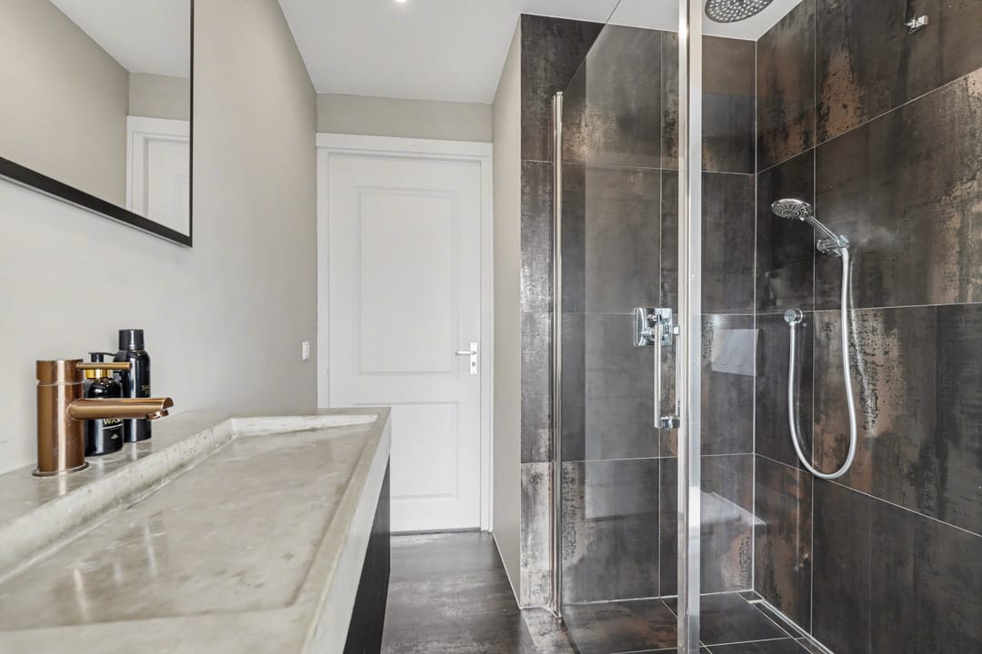 Photo 28 of Molenstraat 77