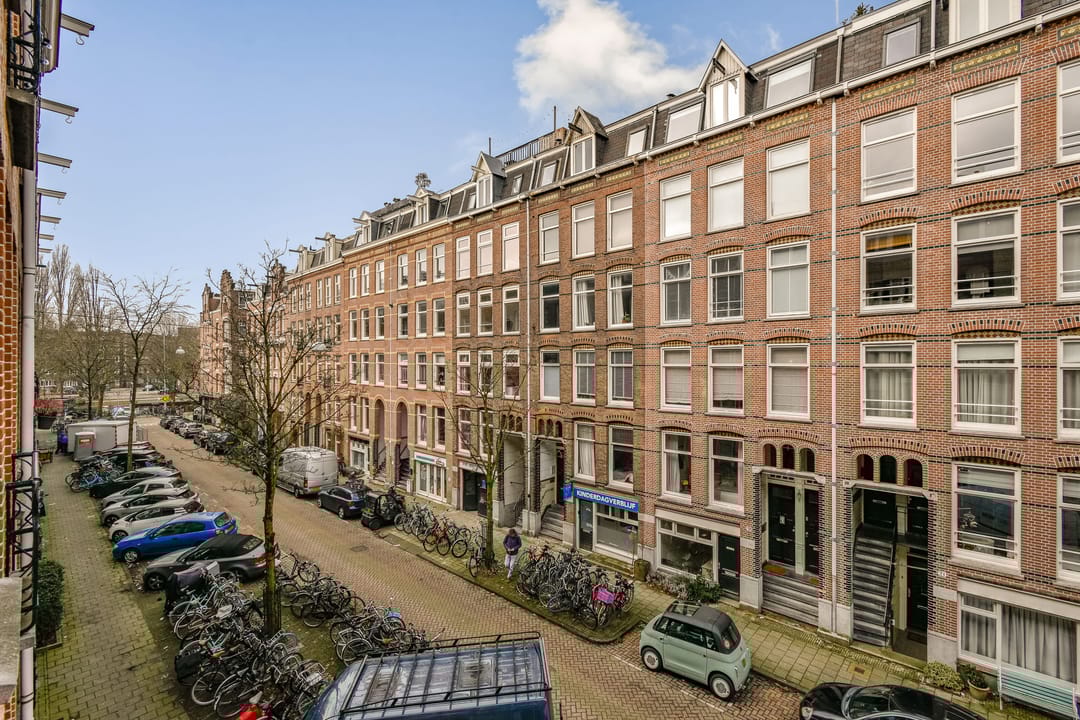 Foto 8 van Van Ostadestraat 32-2