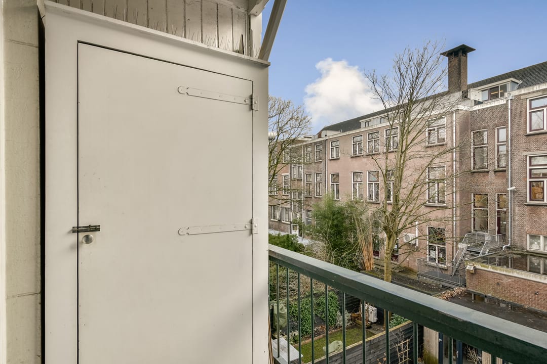 Foto 13 van Van Ostadestraat 32-2