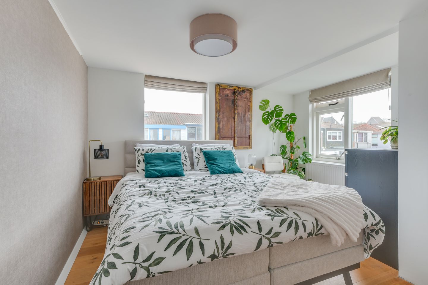 Foto 25 van 1e Landdwarsstraat 1