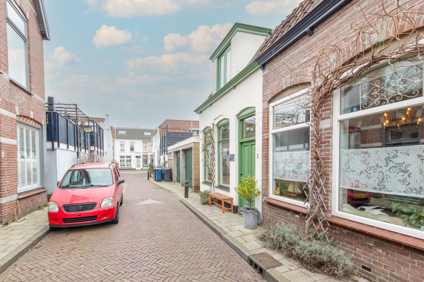 Foto 35 van 1e Landdwarsstraat 1