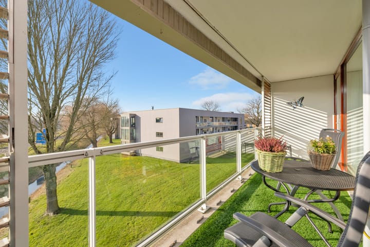 Photo 5 of Bernhardstraat 72