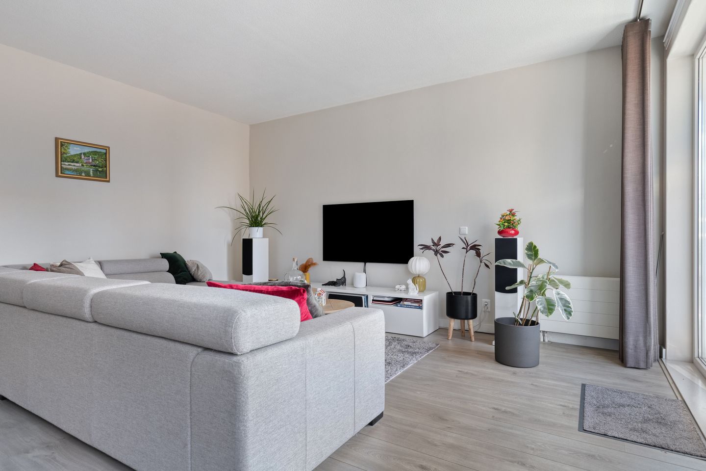 Photo 5 of Vurehout 491