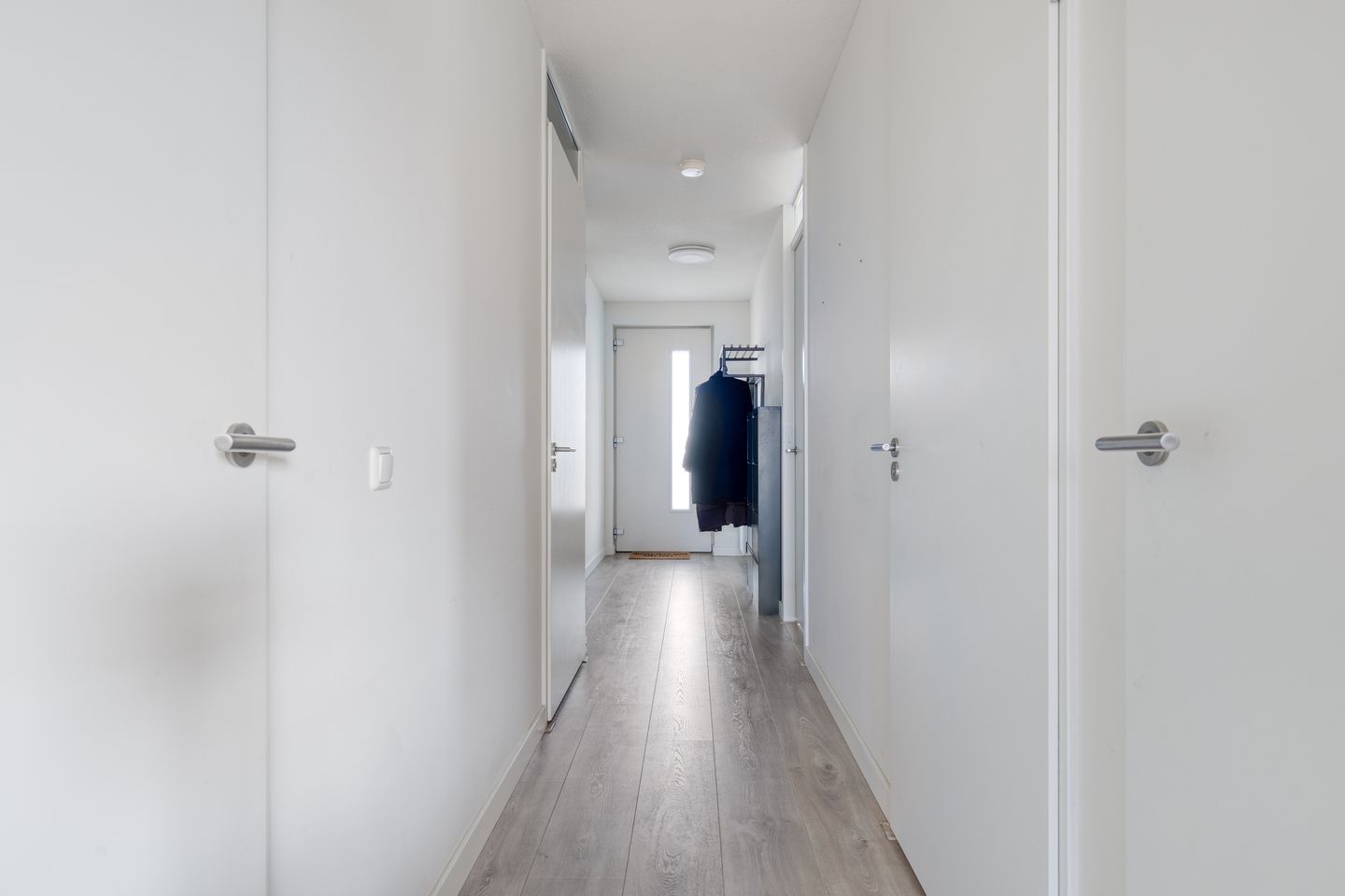 Photo 14 of Vurehout 491