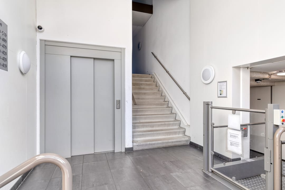 Photo 28 of Vurehout 491