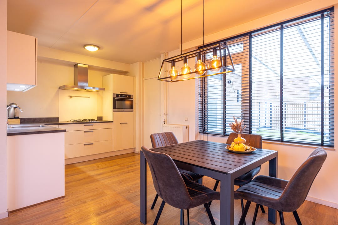 Photo 11 of Antracietstraat 2