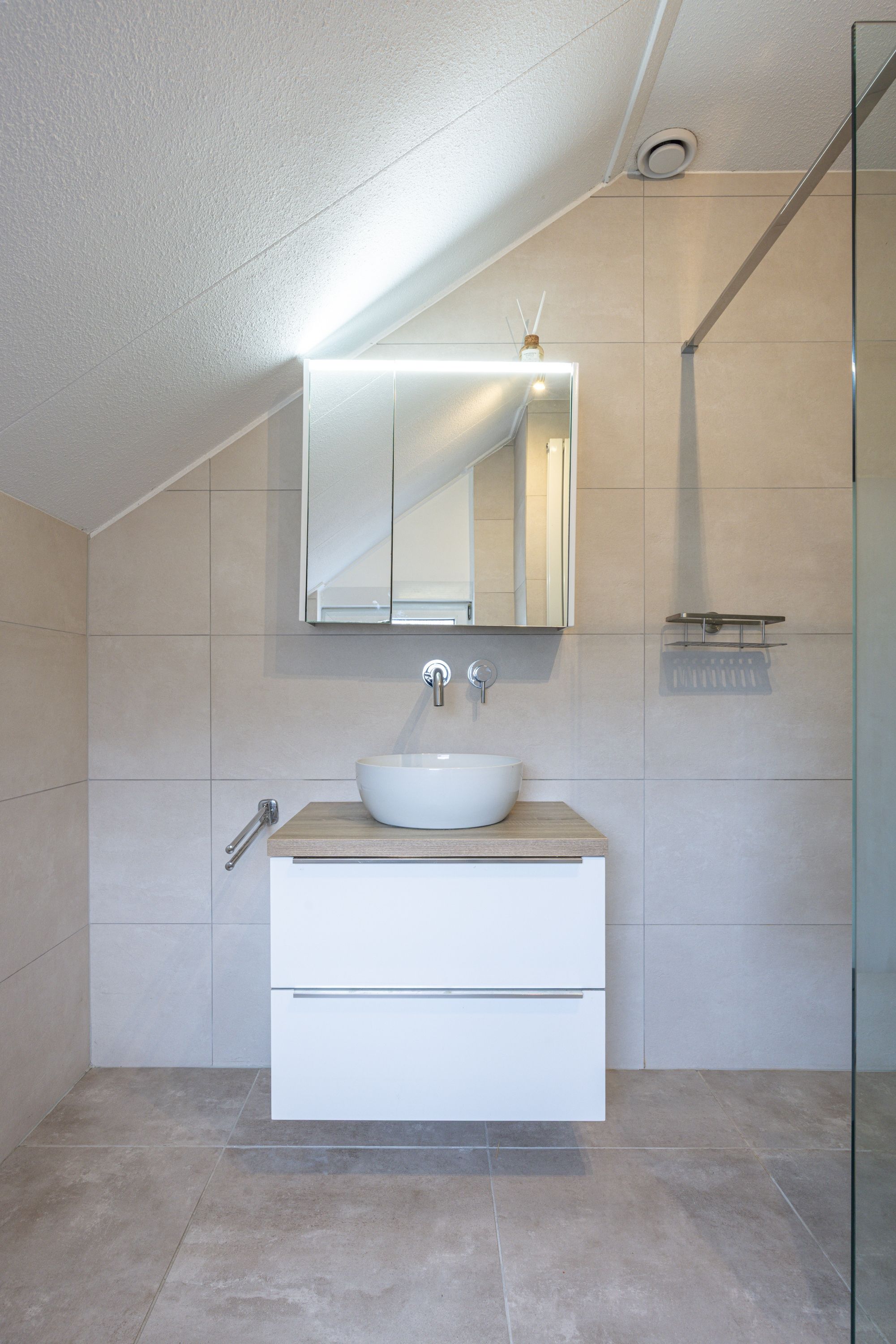 Photo 27 of Antracietstraat 2