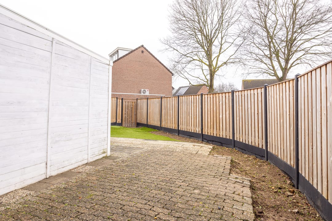 Photo 37 of Antracietstraat 2