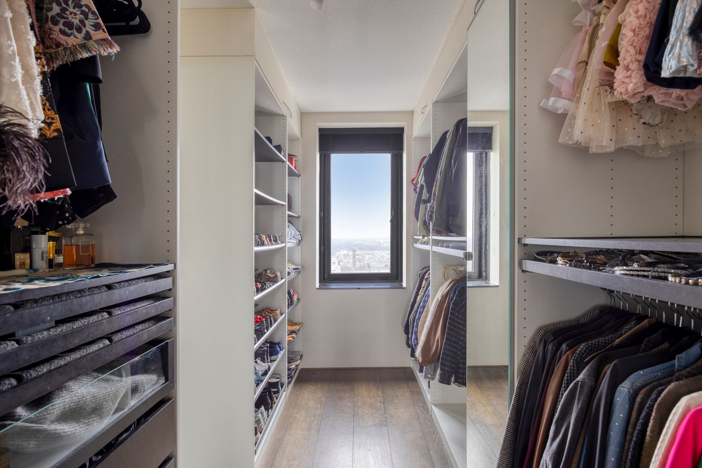 Photo 20 of Anna van Buerenplein 170