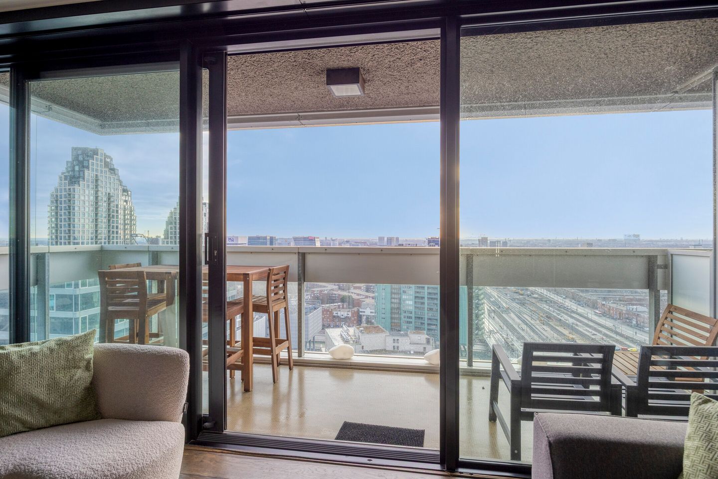 Photo 34 of Anna van Buerenplein 170