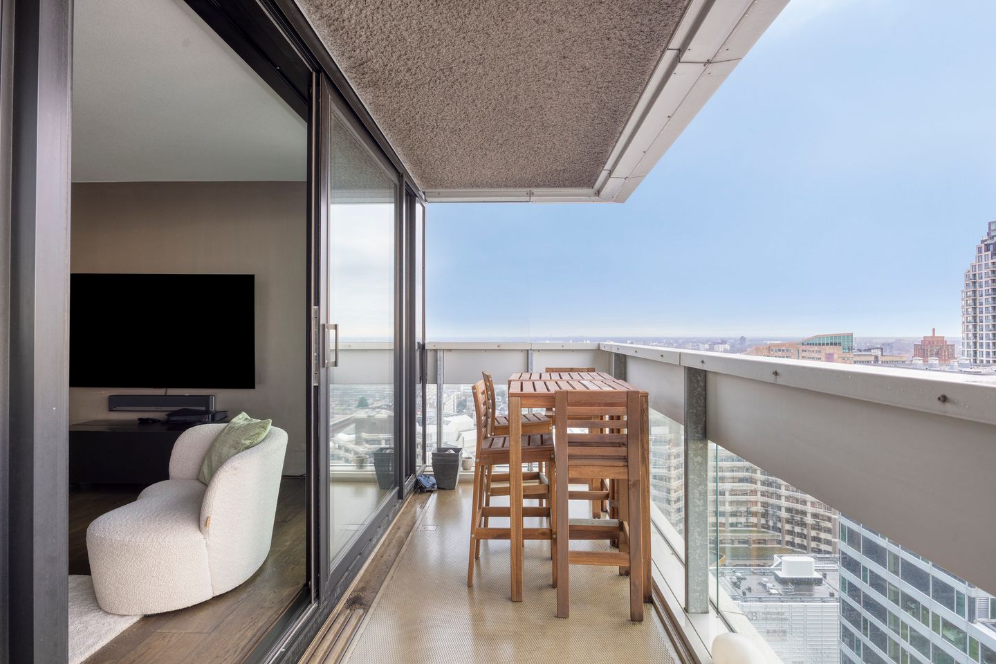 Photo 35 of Anna van Buerenplein 170