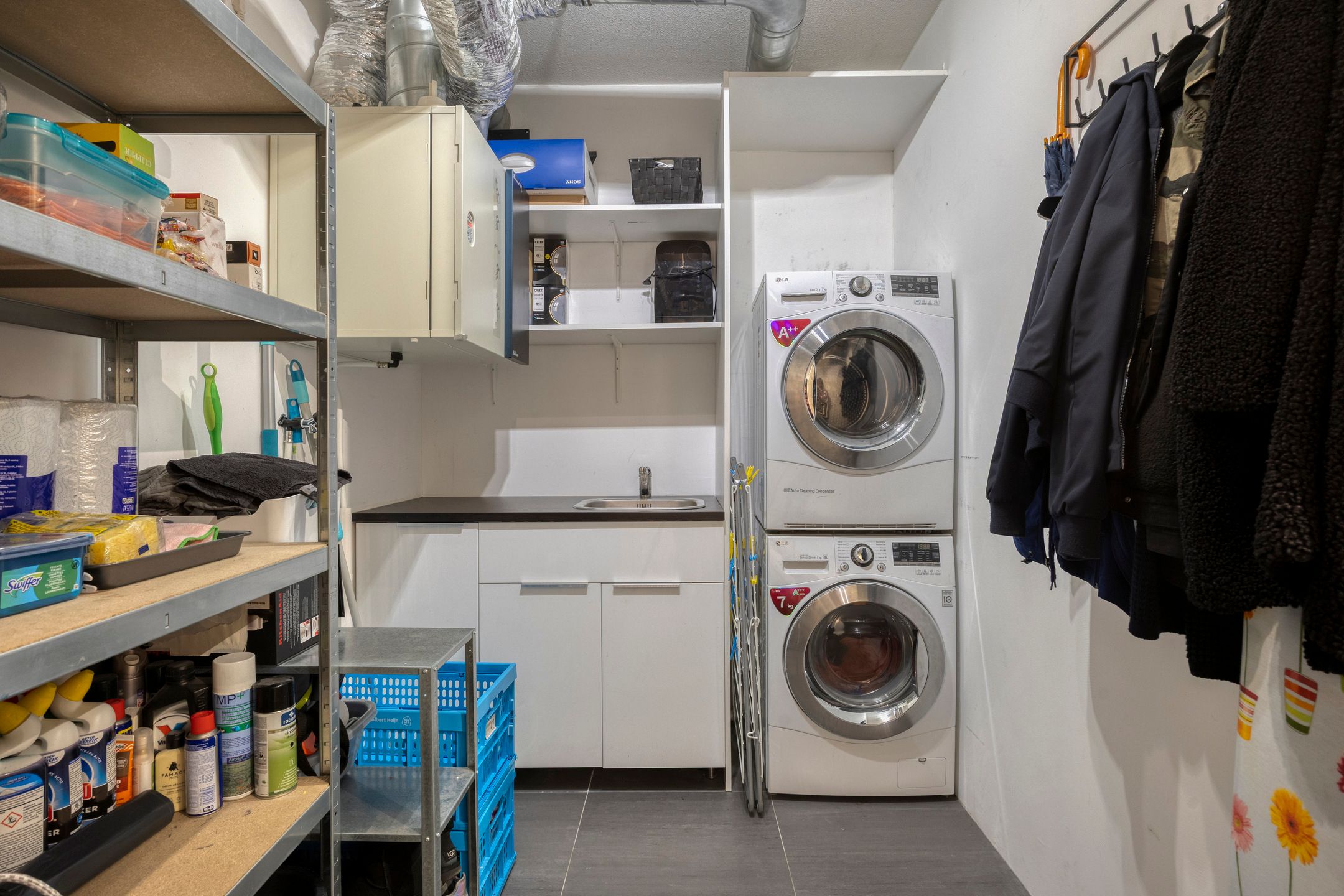 Photo 39 of Anna van Buerenplein 170