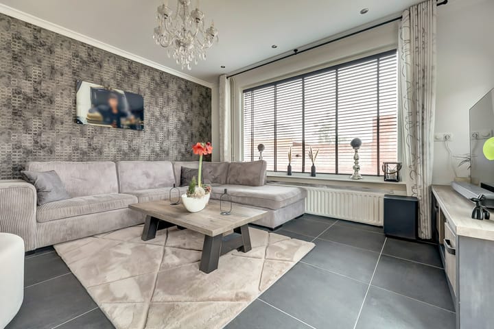 Photo 8 of Kon Wilhelminastraat 2