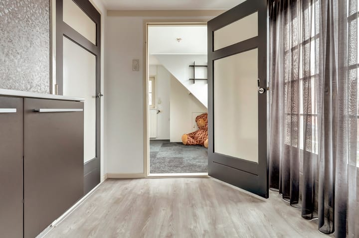 Photo 17 of Kon Wilhelminastraat 2