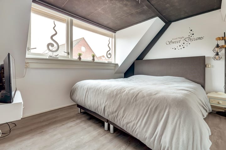 Photo 19 of Kon Wilhelminastraat 2