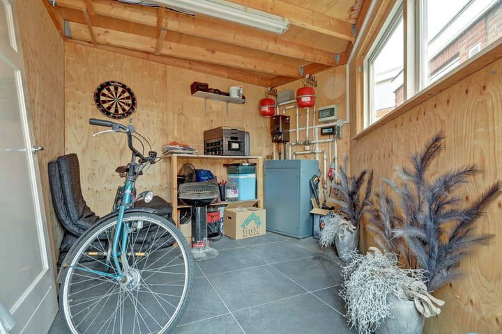 Photo 30 of Kon Wilhelminastraat 2