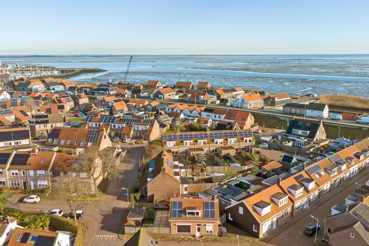 Photo 36 of Kon Wilhelminastraat 2