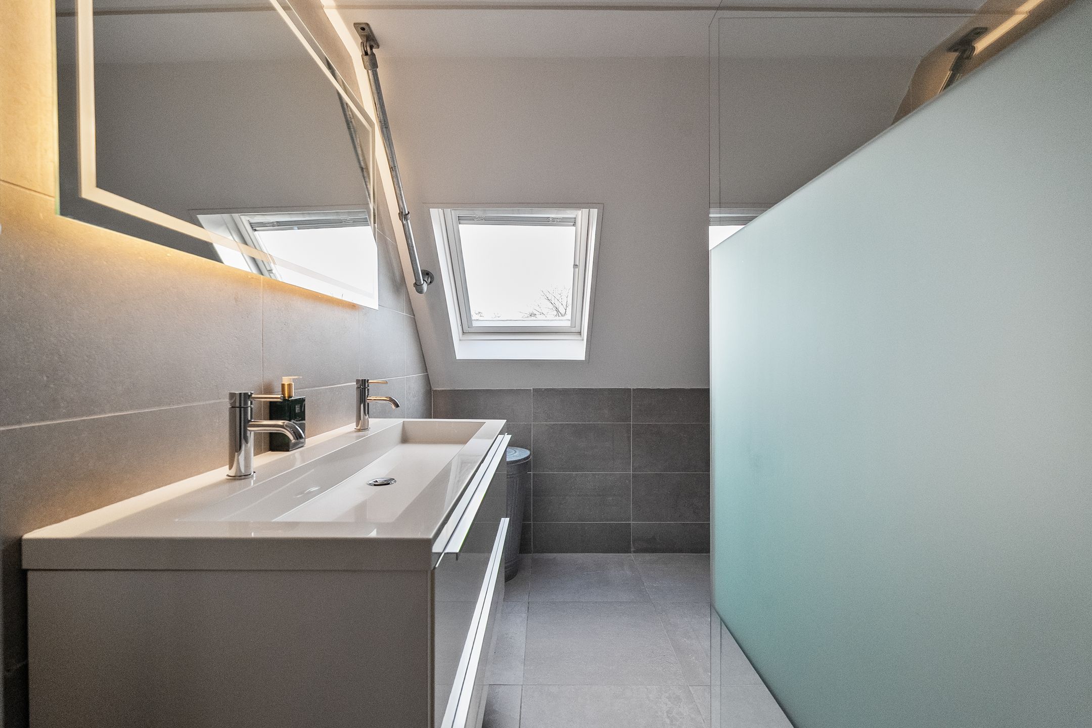 Photo 21 of Koningin Frederikastraat 2