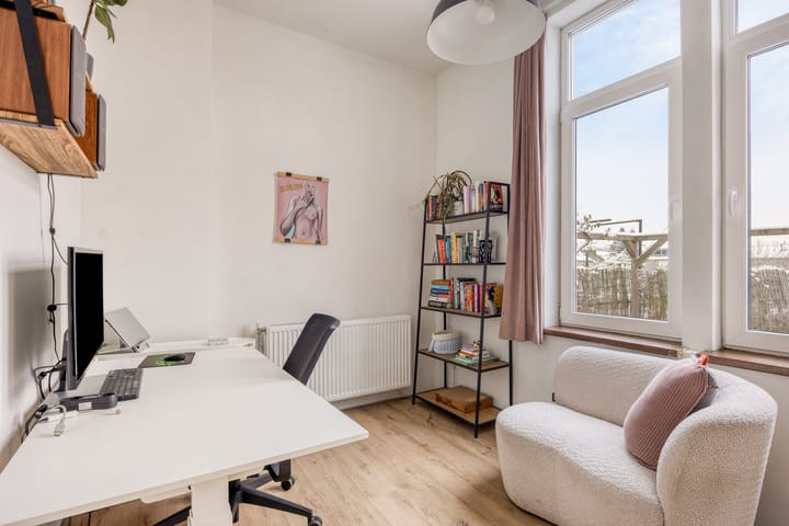 Photo 21 of Groenestraat 244