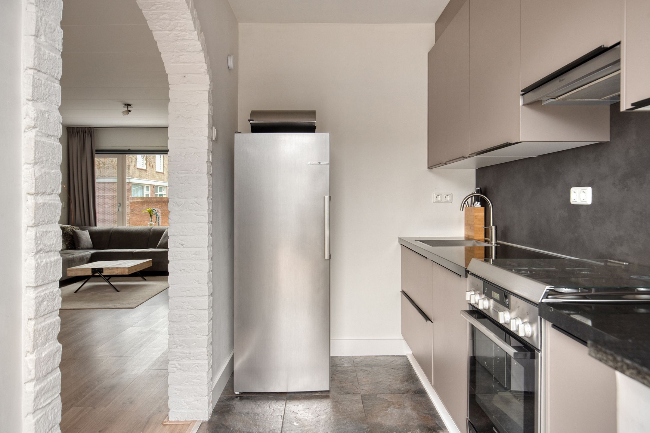 Photo 18 of Pastoor van Weesstraat 15