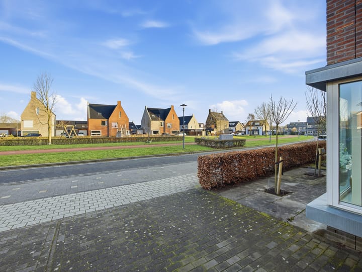 Foto 3 van Looër Enkweg 13