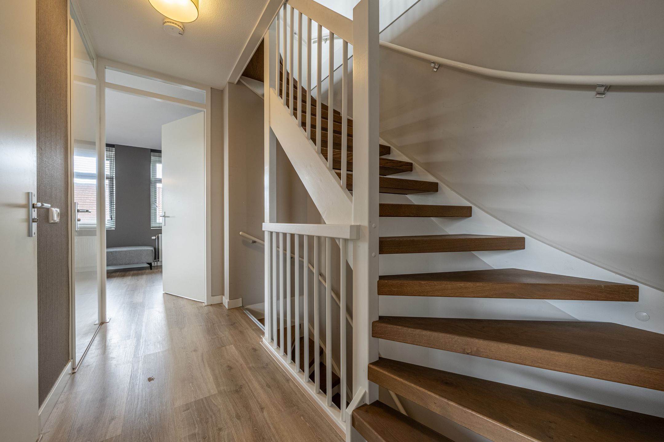 Foto 27 van Julianastraat 68