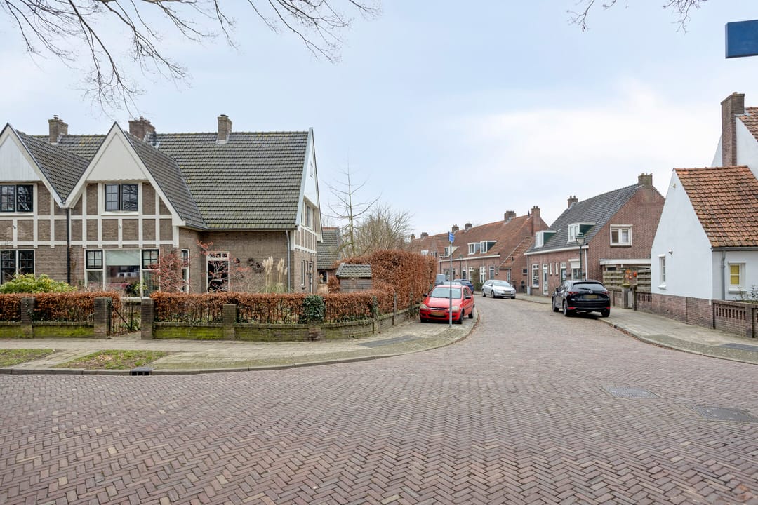 Photo 47 of Verenigingsstraat 9