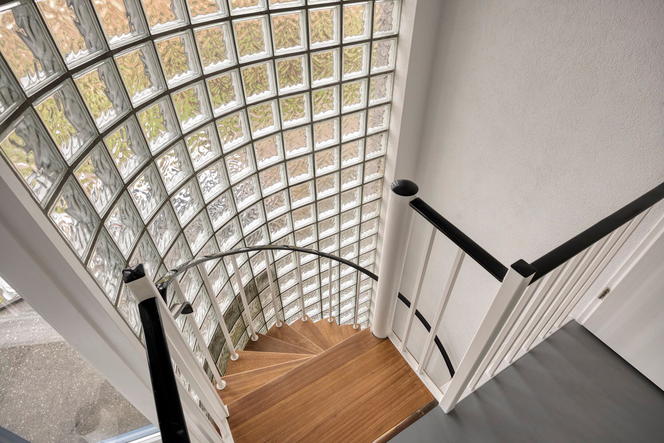 Photo 15 of Annie van Eesstraat 28