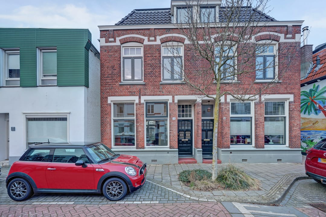 Photo 1 of Soendastraat 19
