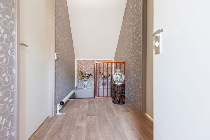 Foto 16 van Voorstsestraat 50-2