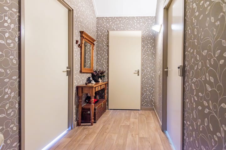 Foto 17 van Voorstsestraat 50-2