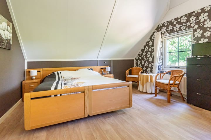 Foto 18 van Voorstsestraat 50-2