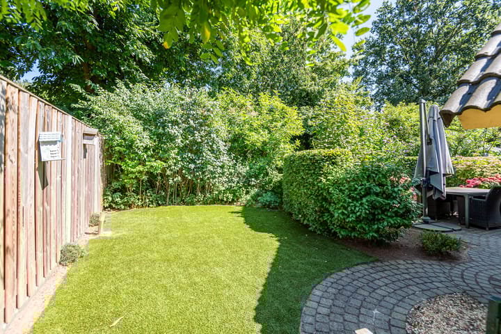 Foto 29 van Voorstsestraat 50-2