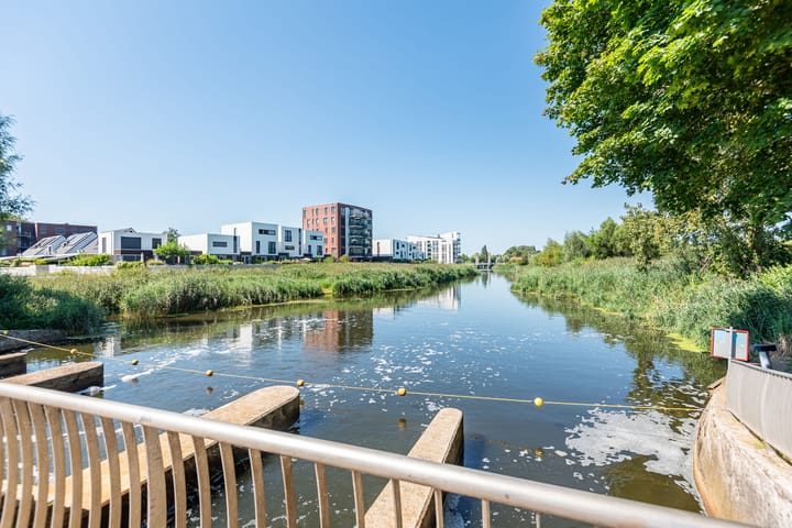 Foto 34 van Voorstsestraat 50-2