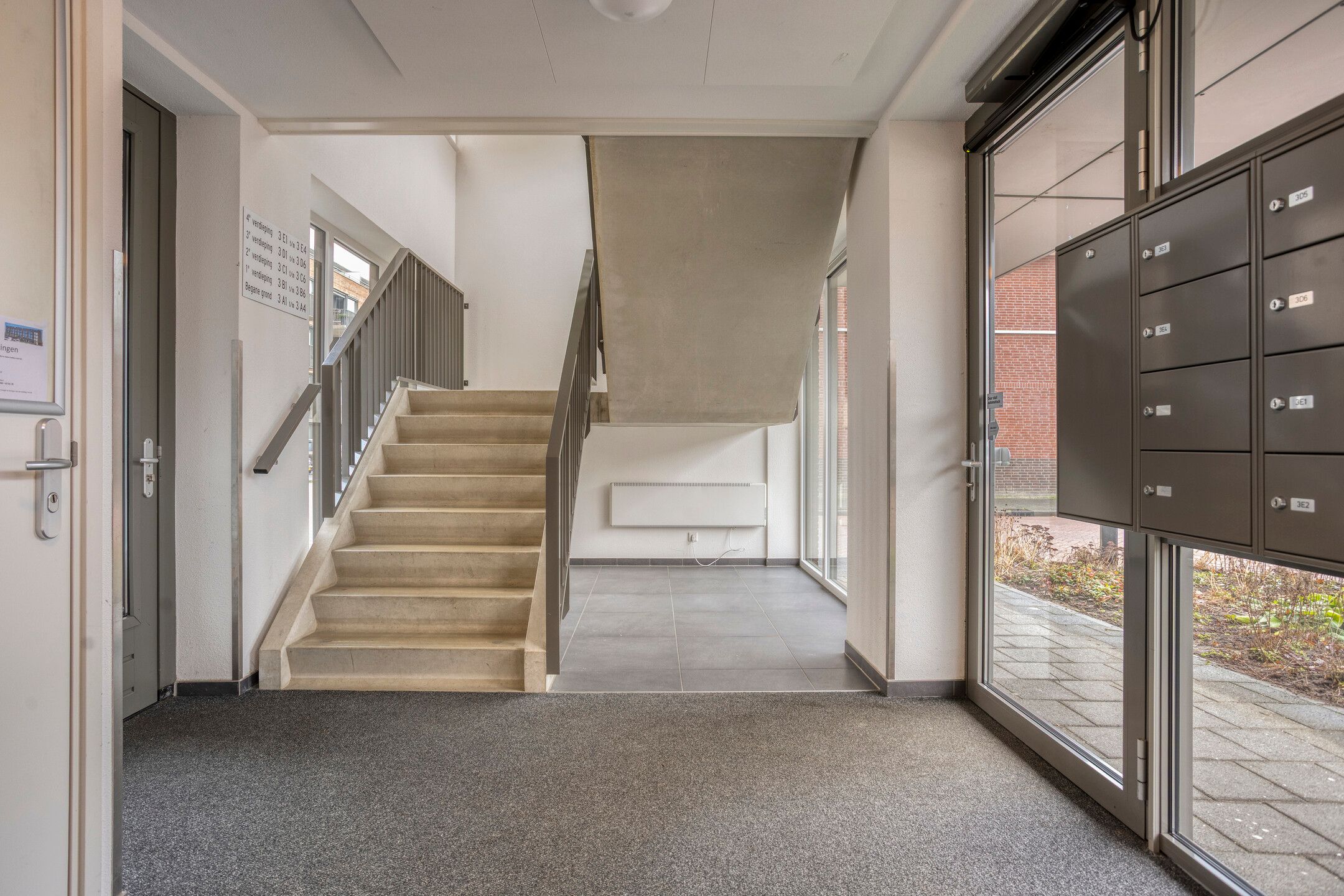 Photo 3 of Mgr. Horsthuisstraat 3-D4