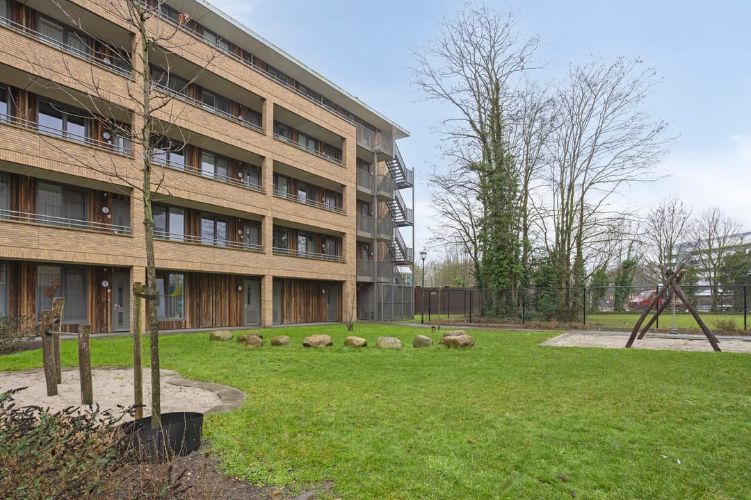 Photo 22 of Mgr. Horsthuisstraat 3-D4