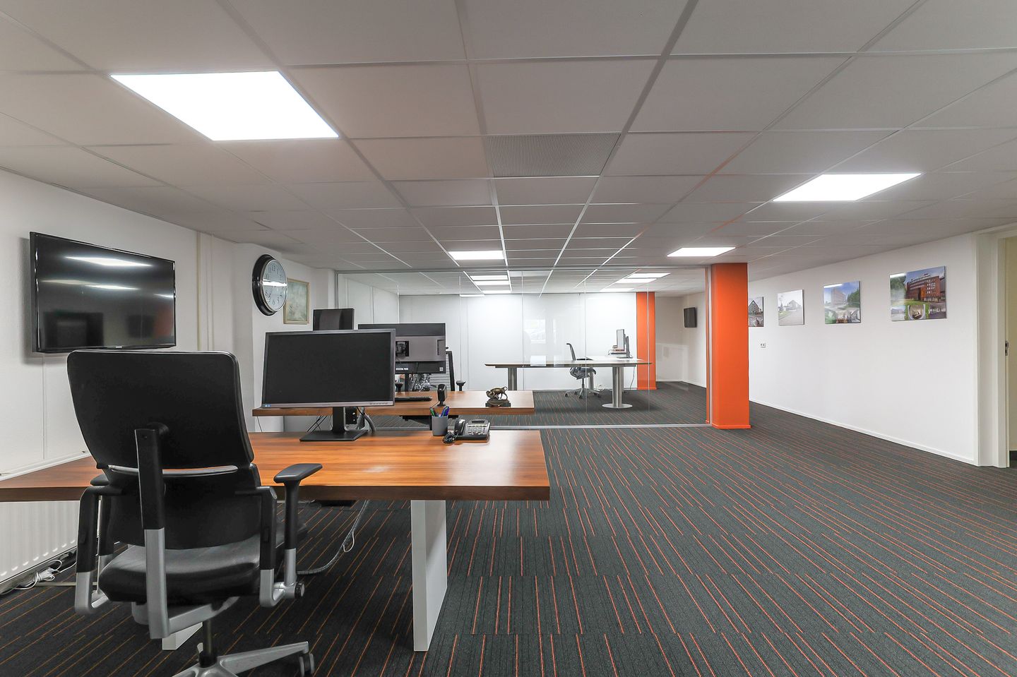 Bekijk foto 4 van Stationsweg 3-a