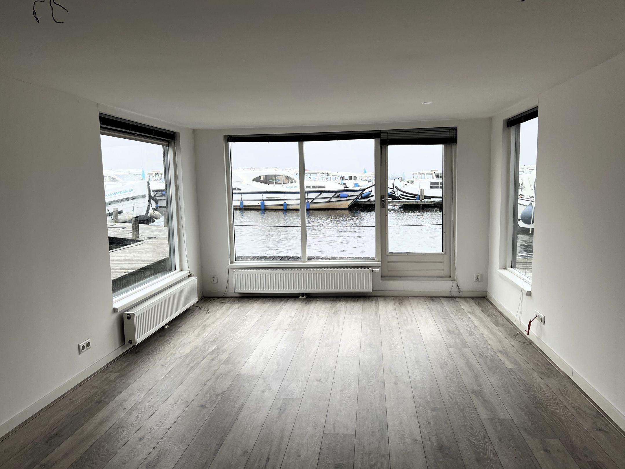 Photo 3 of Oud-Loosdrechtsedijk 249-A