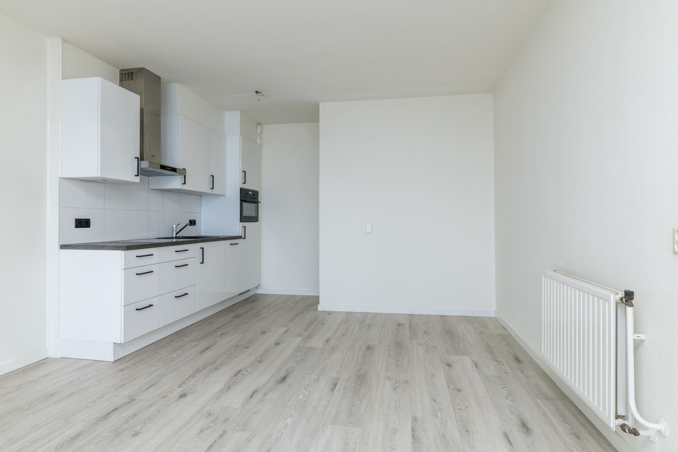 Photo 3 of Trianon 38