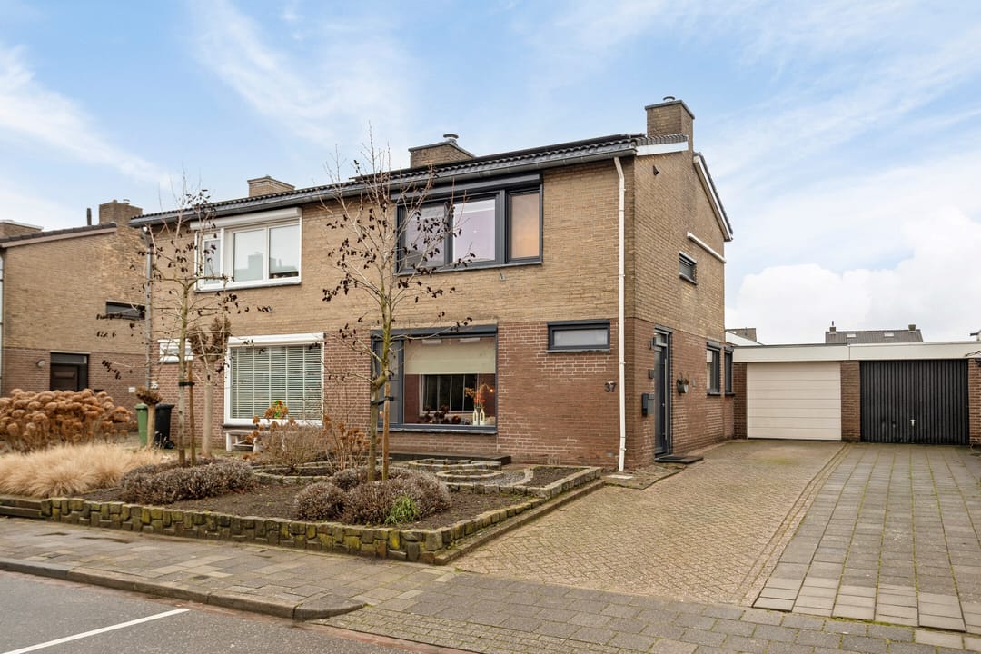 Foto 1 van Schoolstraat 37