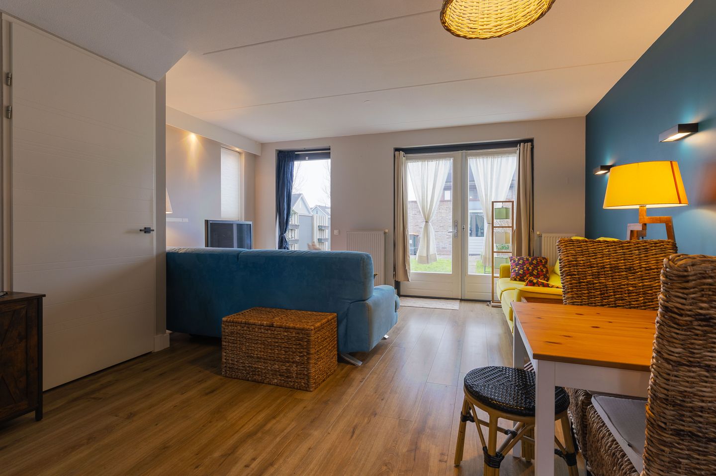 Photo 5 of Scholekster 30