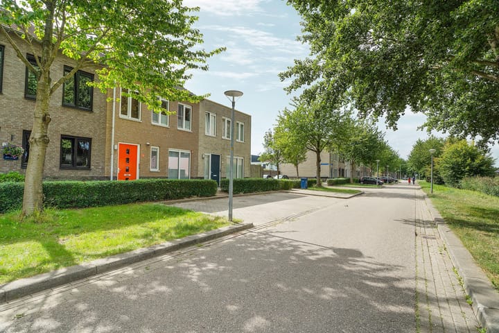 Foto 2 van Carol Vogesgracht 11