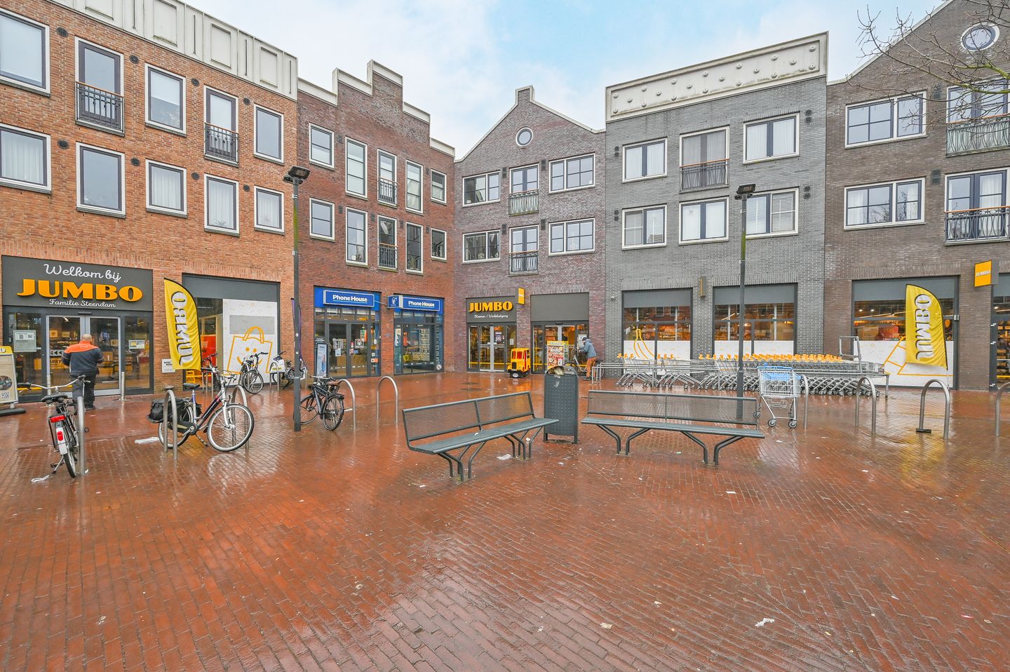 Photo 35 of Galop 13