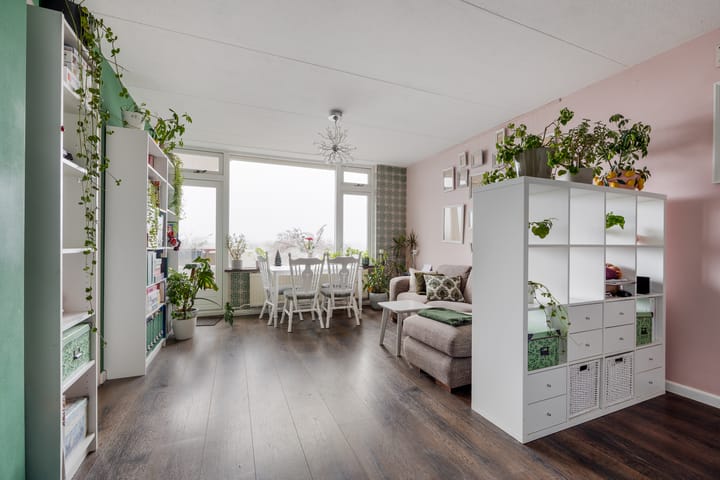 Foto 3 van Haagplein 81