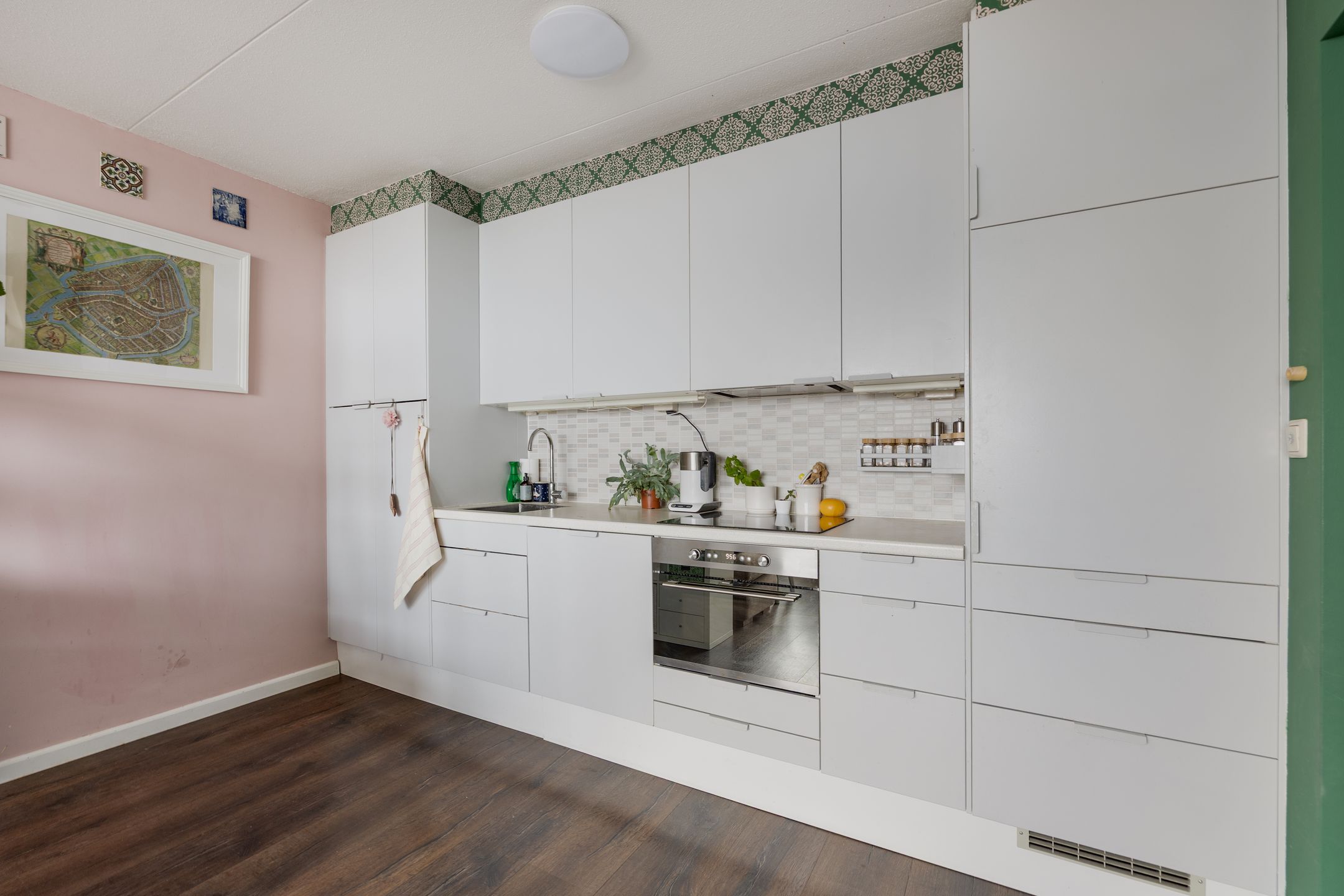 Foto 9 van Haagplein 81