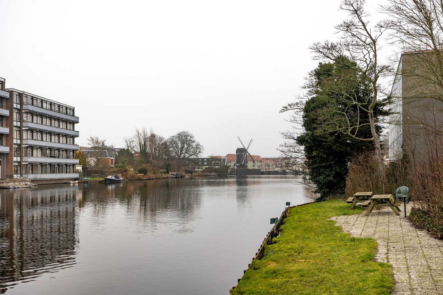 Foto 25 van Haagplein 81