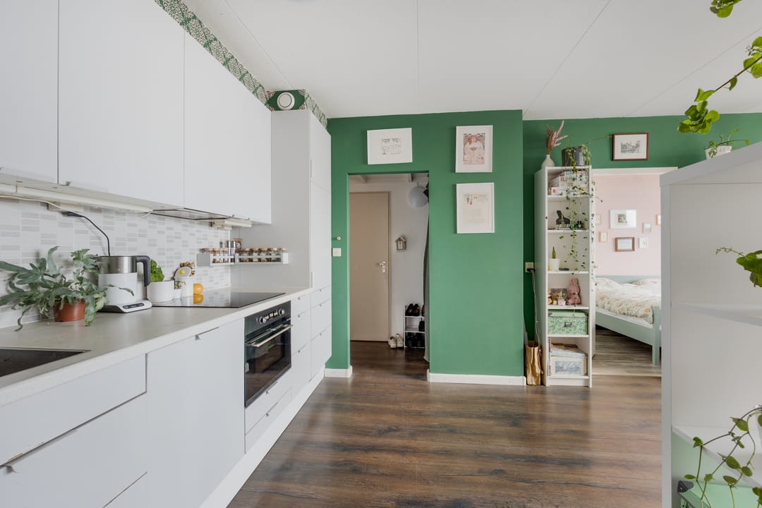 Foto 11 van Haagplein 81