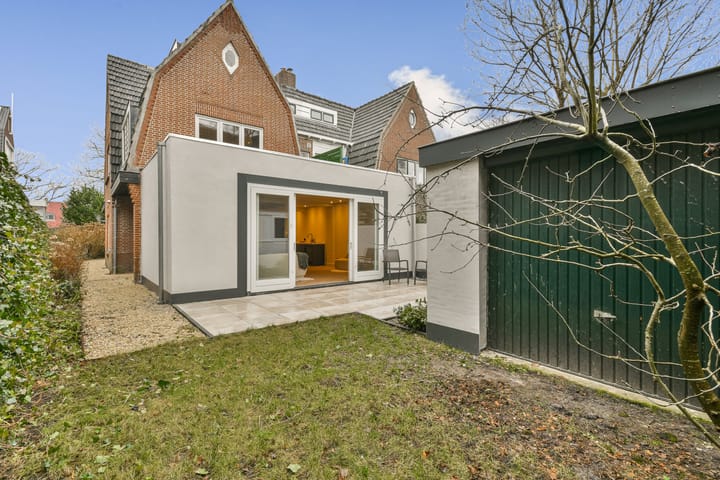 Photo 9 of Dokter van Peltlaan 10